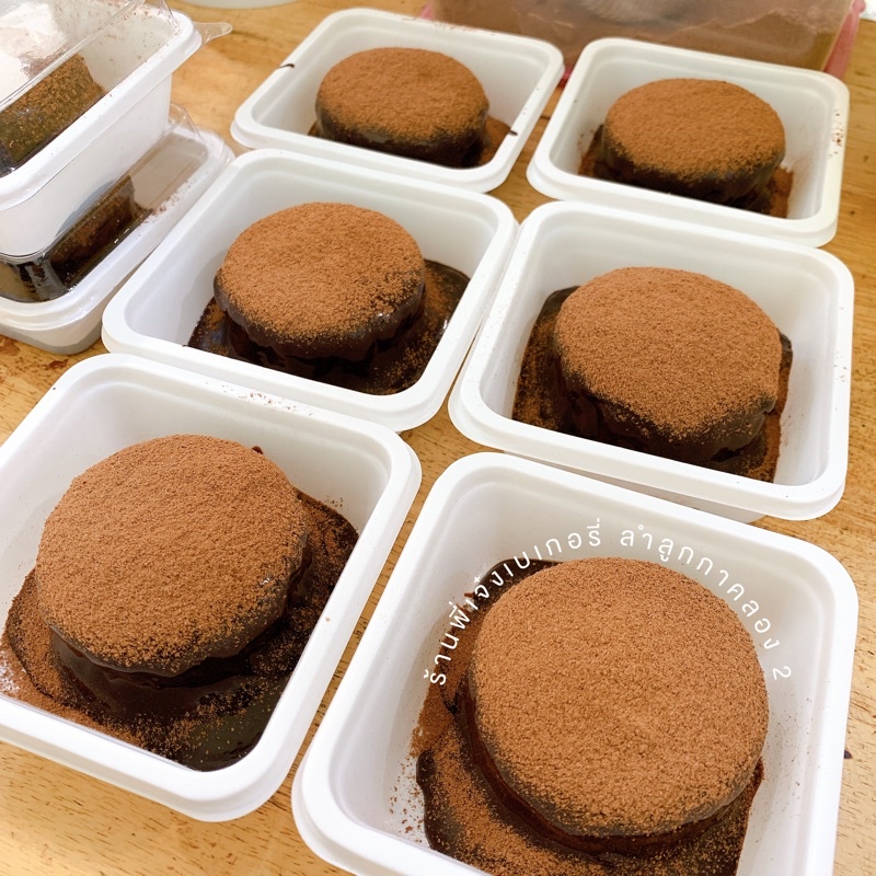 กล่อง E47 E-47 E 47 แพ๊ค 20 ใบ ใส่ขันข้าว 8 9 ซม.พอดี ใส่เค้กส้ม เค้กช็อกโกแลต ชิฟฟอนต่างๆสวยมาก / ร