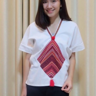 เสื้อพื้นเมือง ลายไทย TH001