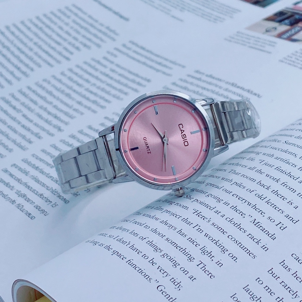 🔥ลด 50% ใส่โค้ด INCLZ11🔥 นาฬิกาข้อมือคาสิโอ้ แฟชั่นสำหรับผู้หญิง สายเลท หน้าปัดขนาด 32 มม. เรียบหรู - รูปที่ 6