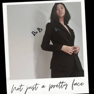 Tailor Suit เสื้อสูทแฟชั่นเข้ารูป Not just a pretty face