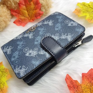 ❗ส่งฟรี❗Coach แท้🇬🇧💯 กระเป๋าสตางค์ลายรถม้า รุ่นใหม่ 87936