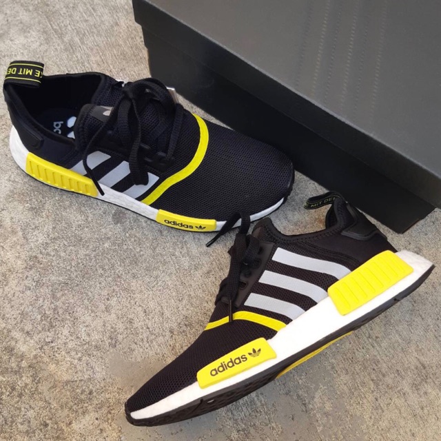 Adidas NMD_R1 Color Black / Yellow