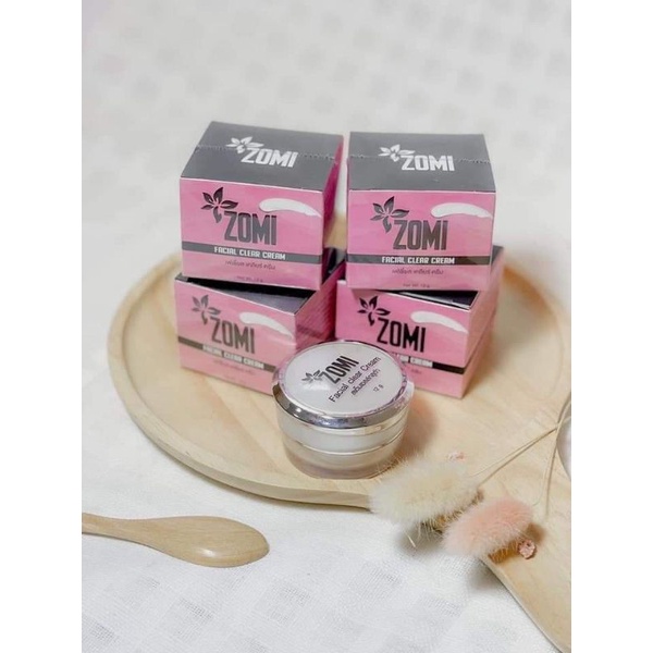 [ส่งฟรี5กระปุก] ครีมโซมิ Zomi บํารุงผิวหน้า สลายฝ้า หน้าขาวใส