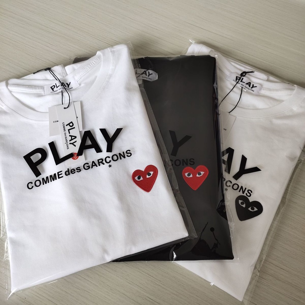 Cdg PLAY ปักรักเสื้อยืดผู้ชายและผู้หญิงสีดําและสีขาวผ้าฝ้ายแท้คู่นักเรียนสั้น sleev S-5XL