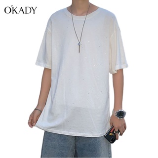 OKADY  เสื้อยืด เสื้อยืดแฟชั่นฤดูร้อนสำหรับผู้ชาย แขนสั้นลำลองหลวมอินเทรนด์ สีทึบ ครึ่งแขน เสื้อยืดผู้ชาย