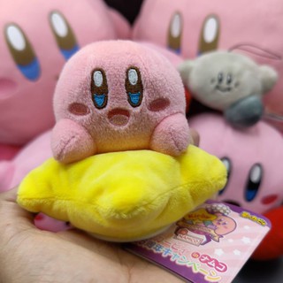 #ตุ๊กตา #งานเครื่อง #เคอร์บี้ #Kirby ป้ายห้อยขี่ดาว มีล้อสำหรับไถไปมา งานครบรอบ25ปี
ลิขลิขสิทธิ์แท้จากญี่ปุ่น