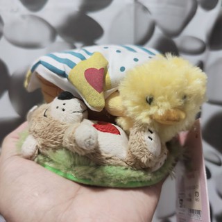 ตุ๊กตา หมีกับเป็ด ในเรื่อง Suzys zoo เป็นที่ใส่ของ ใส่รีโมท ลิขสิทธิ์แท้ มีมอมฝุ่น แต่ป้ายห้อย ลดราคาพิเศษให้