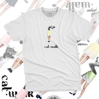 Pre Order Cat•Walk White Tee (Design4)ใส่โค้ด REV60AUG ลดสูงสุด60.-