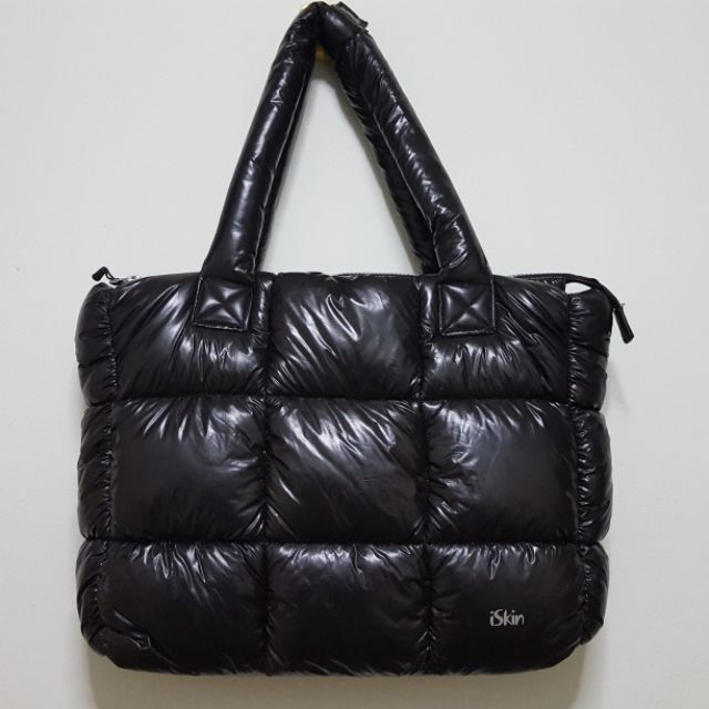 กระเป๋า laptop iSkin มือสองสภาพดี