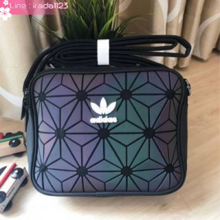 Adidas Originals 3D Mini Airliner Style Shoulder Bag ของแท้ ราคาถูก