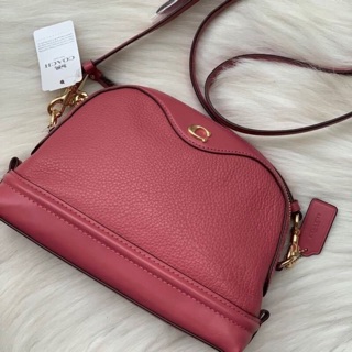 IVIE CROSSBODY (COACH F37863) STRAWBERRY/LIGHT GOLD ขนาด9 1/2" (L) x 6 1/2" (H) x 3 1/4" (W)