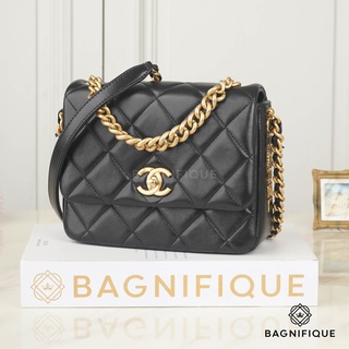 CHANEL 7.5 SQ FONT SIDE BLACK LAMB GHW