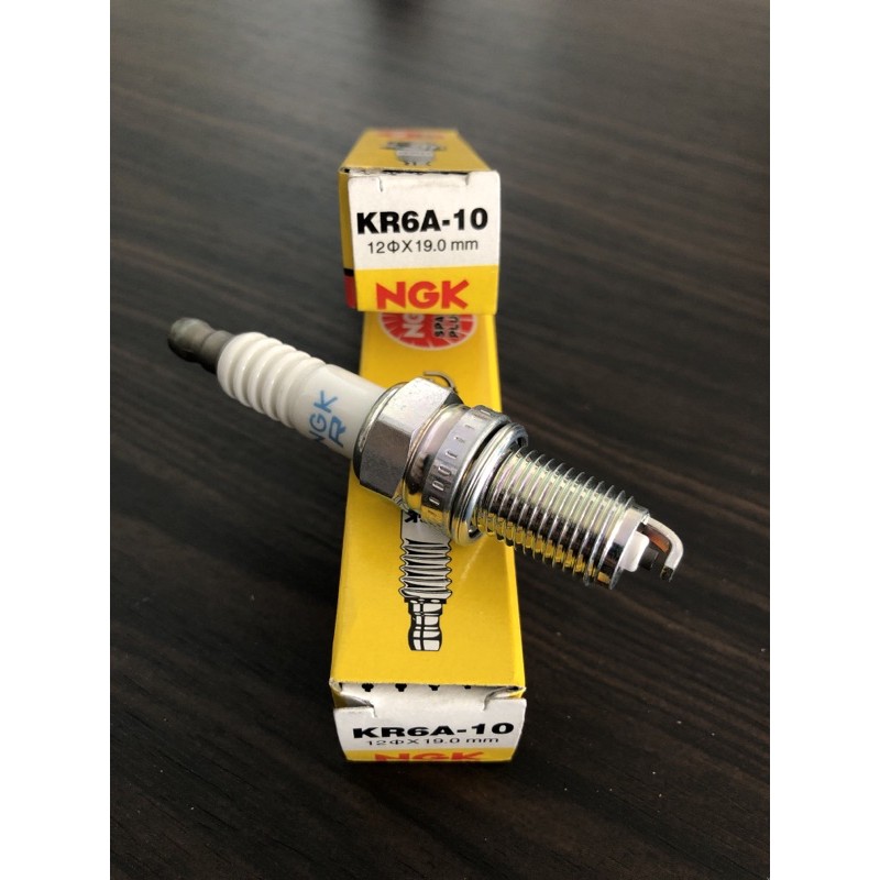 หัวเทียน NGK KR6A-10 สําหรับ suzuki ertiga, karimun wagoon, สาดใหม่, swift, ignis