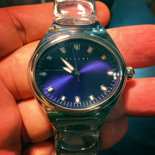 Sisley watch water resistant 60445