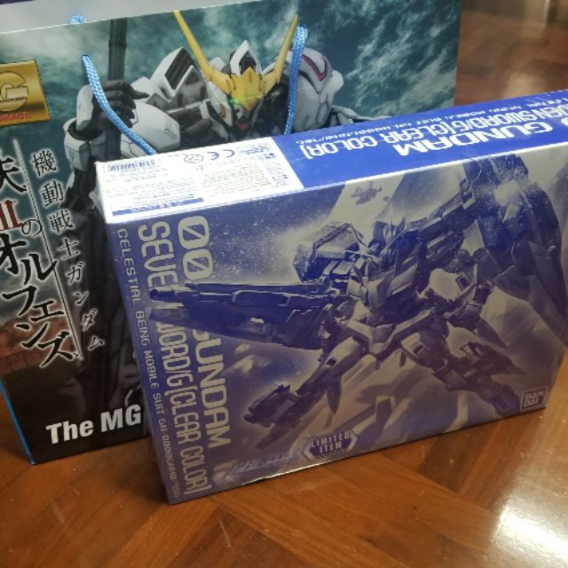Bandai MG mobile suit gundam OO seven sword clear color 1/100 limited item แถมถุง limited