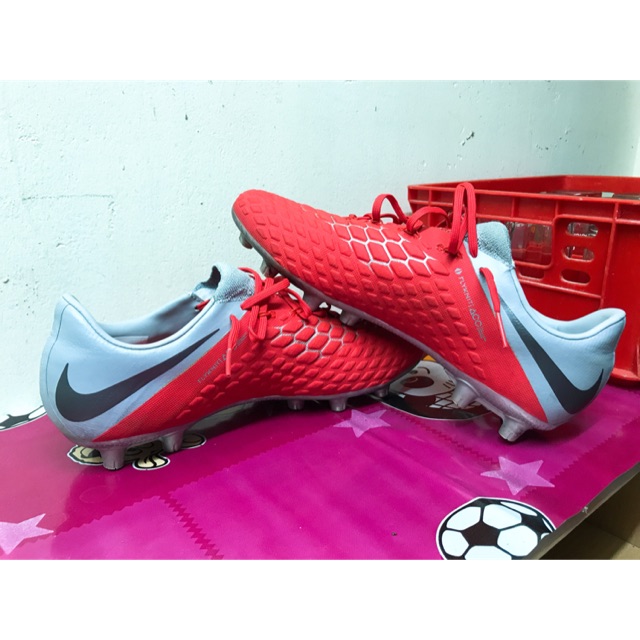 รองเท้าสตั๊ดNikeมือ2 ตัวท๊อป 42/265 #ส่งฟรี