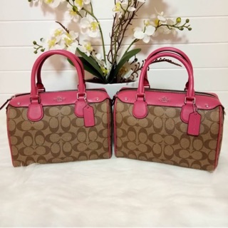 Coachหมอน mini พร้อมส่ง สีสวย Magenta สีใหม่ สวยมากค่ะ