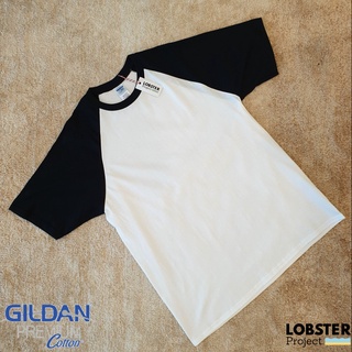 เสื้อยืด คอกลม แขนสั้น GILDAN เนื้อผ้าพรีเมี่ยม (Premium) แนวเบสบอลไหล่สโลป สีตัวขาว แขนดำ