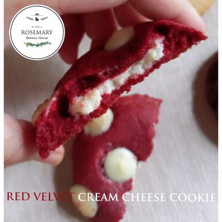 🍪🍒คุ้กกี้เรดเวลเวทครีมชีส* ซอฟคุ้กกี้นิ่ม 8cm./Red Velvet Cream Cheese Cookie ของแท้5จุด*ขั้นต่ำ 5 ชิ้น - SCK002 (So