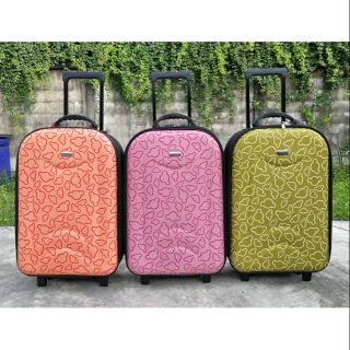 SALE - Wheal กระเป๋าเดินทางหัวหมีมิกกี้ 18"