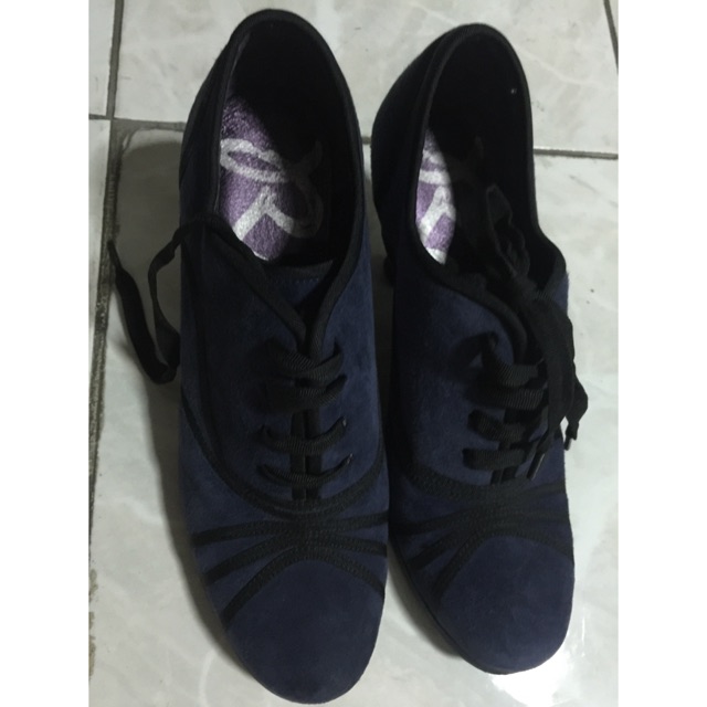 ร้องเท้า ส้นสูง Replay