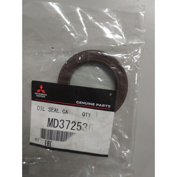 Md Md Md372536-เพลาลูกเบี้ยวซีลน้ํามัน/ซีลเพลาลูกเบี้ยว Mitsubishi L300 ดั้งเดิม