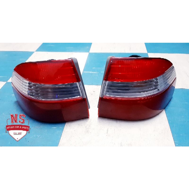 ไฟท้าย tiyota corolla ae110 (1999)