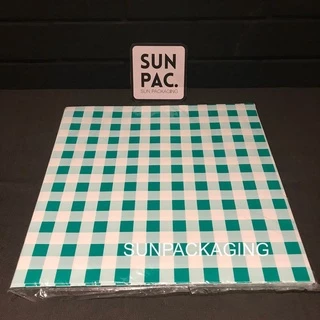 กระดาษห่อเบอร์เกอร์ (Burger paper) #ลายสก๊อต ขนาด 12x12 นิ้ว(100ใบ/แพ็ค)-food grade