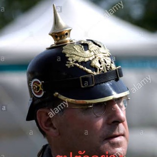 (รอ15-20วัน) 🇩🇪 หมวกทหารเยอรมัน สงครามโลกครั้งที่1 Pickelhaube หมวกเยอรมัน หมวกทหาร ของสะสม ชุดแฟนซี คอสเพลย์