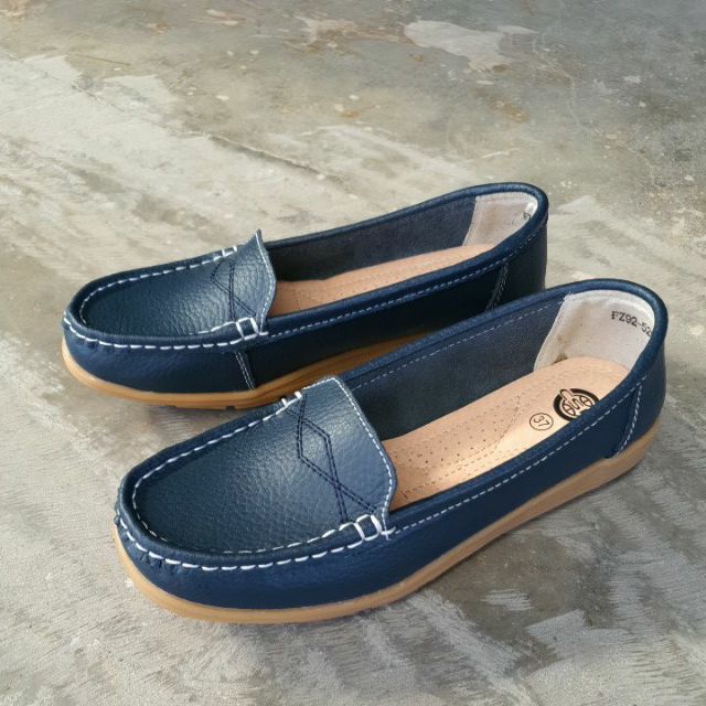 รองเท้าหนังแท้ 92-526 มี 5 สี  กรม น้ำตาล กากี ขาว เหลือง ไซส์ 36-41 - รูปที่ 2