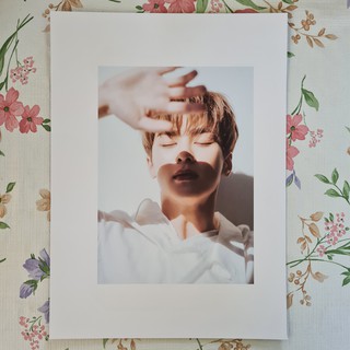 [แท้/พร้อมส่ง] หน้าโฟโต้บุ๊คแบ่งขาย คุน Kun WayV Holiday Photo Book