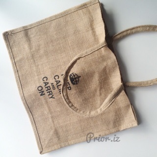 Tote bag