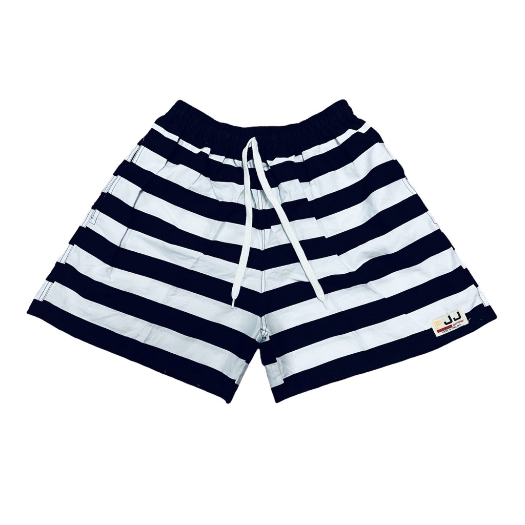 กางเกง ขาสั้น M,L ริ้วขาวดำ (มีสีเดียว) ลายสุดฮิต ขายดีมาก