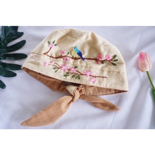 หมวก Handmade ครีมปักดอกไม้+ นก