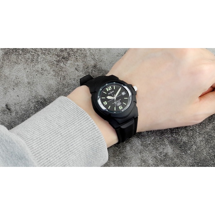 นาฬิกา Casio Standard รุ่น MW-600F-1A นาฬิกาผู้ชาย สายเรซิ่นสีดำ หน้าปัดดำ  กันน้ำ 100 เมตร -ของแท้ 100% รับประกัน 1ปี | Shopee Thailand