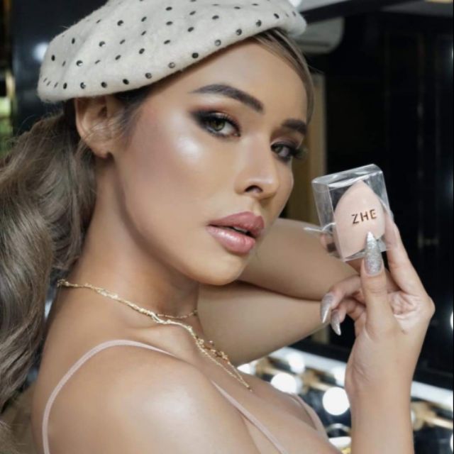 ฟองน้ำแต่งหน้าจาก zhe cosmetics