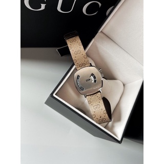 Gucci Grip Watch สายหนังงานช็อป มีประกันค่ะ