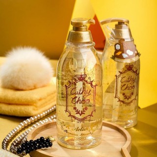 Karmart Cathy Choo Gold Fragrance Shower Gel 750 ml. เคที่ชู โกล์ดฟราแกรนชาวเวอร์เจล เจลอาบน้ำทองคำ 750 มล.