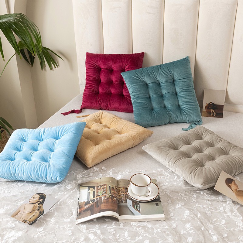 เบาะรองนั่ง หมอนรองนั่ง นุ่มสบาย ดีไซน์น่ารัก พร้อมเชือกคล้องเก้าอี้ รุ่น1001