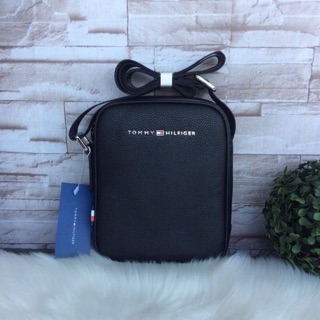 Tommy Hilfiger Mini Cross Body Bag💕