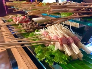ซอสหม่าล่า by คนยองสิบสองปันนา ปรุงสำเร็จพร้อมทานได้เลย อร่อย ไม่ต้องปรุงเพิ่ม *รบกวนลูกค้าออร์เดอร์ไม่เกิน 3 แกลอน นะคะ