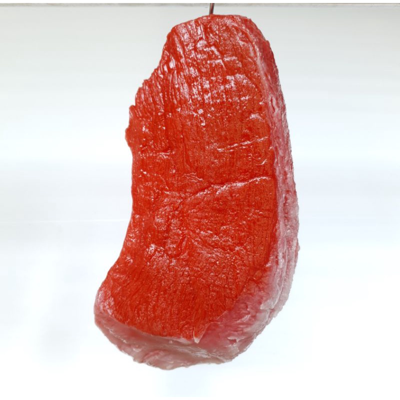 เนื้อวัวสด ปลอม เรซิ่น แบบA กว้าง 14 ยาว 32 หนา 7.5 cm  ชิ้นละ 1,070 บาท