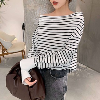 เสื้อลายทางแขนยาวทรงปาดไหล่ 𝑆𝐻𝐼𝑅𝑇  𝑆𝑇𝑌𝐿𝐸 𝐾𝑂𝑅𝐸𝐴