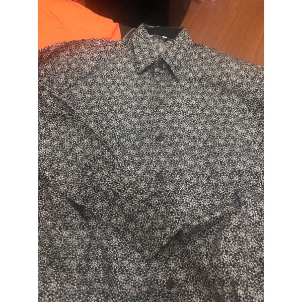 เสื้อเชิ้ต ไซส์ L ความกว้างเสื้อ 20 นิ้ว ความยาวเสื้อ 29 นิ้ว จากห้าง union mall