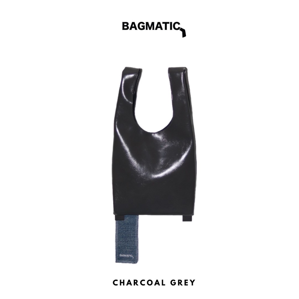 Bagmatic กระเป๋า Crossbody Bag | Charcoal Grey