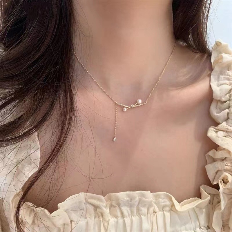 เครื่องประดับ สร้อยคอ สายโซ่ไทเทเนียม จี้คริสตัล ประดับไข่มุก สีทอง แฟชั่นสําหรับผู้หญิง