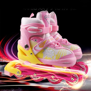 รองเท้าสเก็ต โรลเลอร์เบลด Skate Roller Blade รุ่น 12 สีชมพู (Size: M)