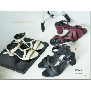 รองเท้าส้นเหลี่ยม T-Shape Chunky Heels