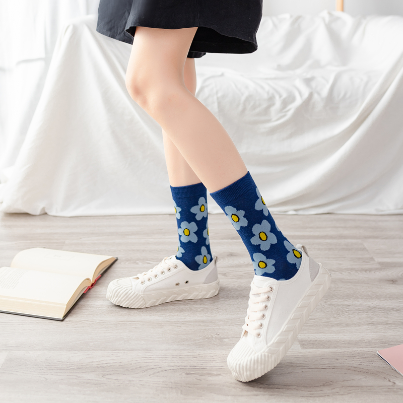 Ins ถุงเท้าผ้าฝ้ายลายดอกไม้สําหรับผู้หญิง - รูปที่ 3