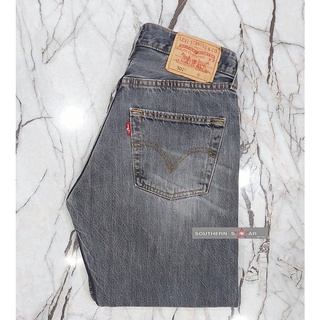 กางเกงยีนส์ Levis ของแท้ FROM EUROPE MADE IN SPAIN รุ่น501 เอววัดจริง27(เอวป้าย28) ยาว30.5 ขากระบอก กระดุม (U10) (LU)